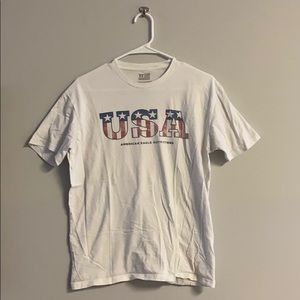 American Eagle Men’s Shirt Size Large